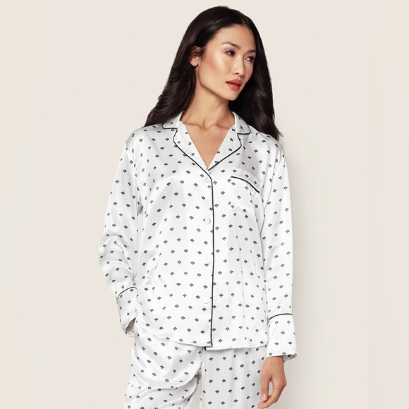 Petite Plume XS Silk Pajama Set in White Art Nouveau - Picture 2 of 9